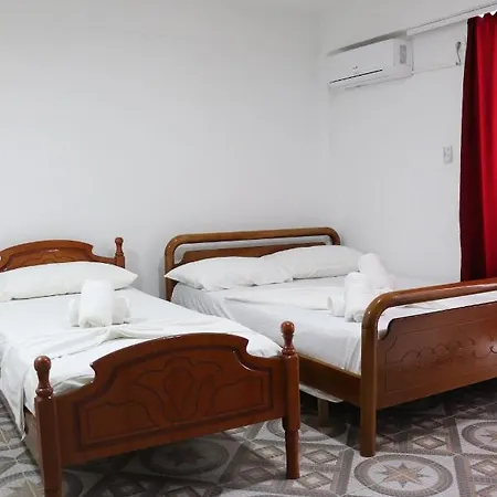 Lion Golem Durres 4*